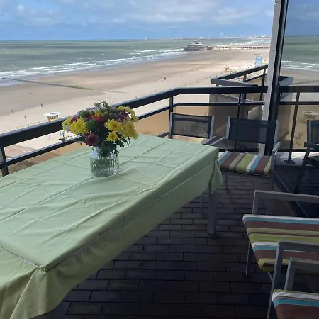 Bristol Palace Seaview 7E Verdieping, 30 Meter Van Strand Blankenberge Exterior photo